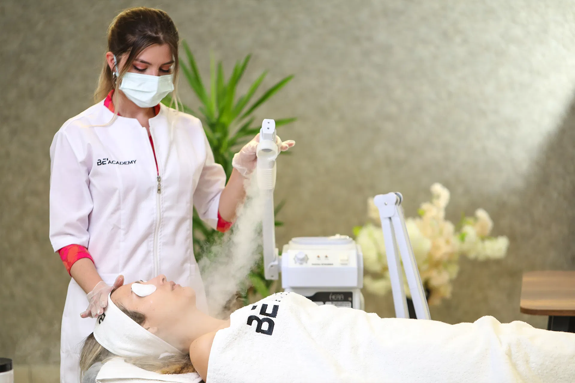 Aslanapa Güzellik Uzmanı